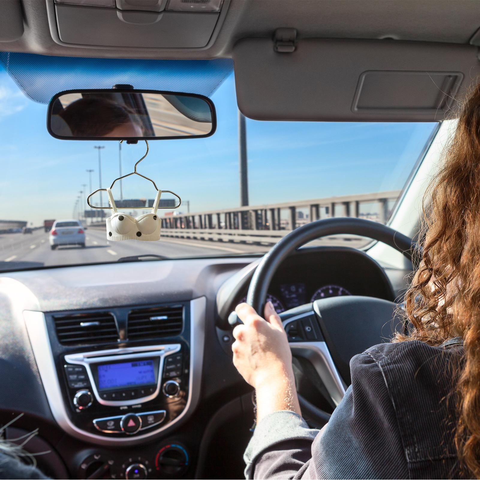 車のミラー装飾かわいいミニブラペンダント装飾バックミラー吊り - Car Accessories For Women のレビューと価格