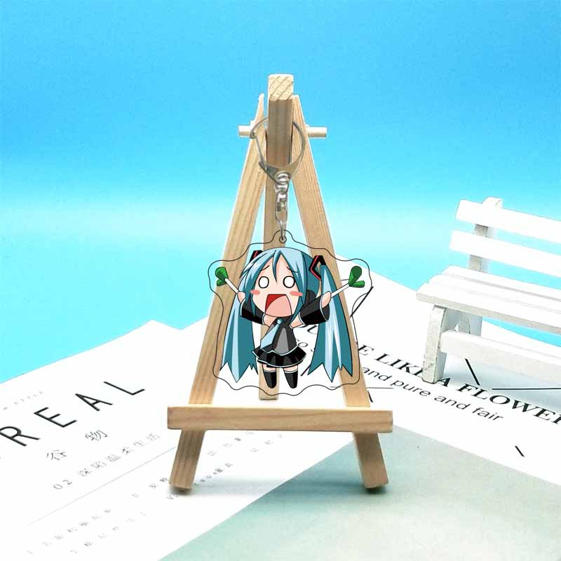 初音ミクアニメアクリルかわいいフィギュアバッグチャームキーリ - Car Accessories Japan のレビューと価格